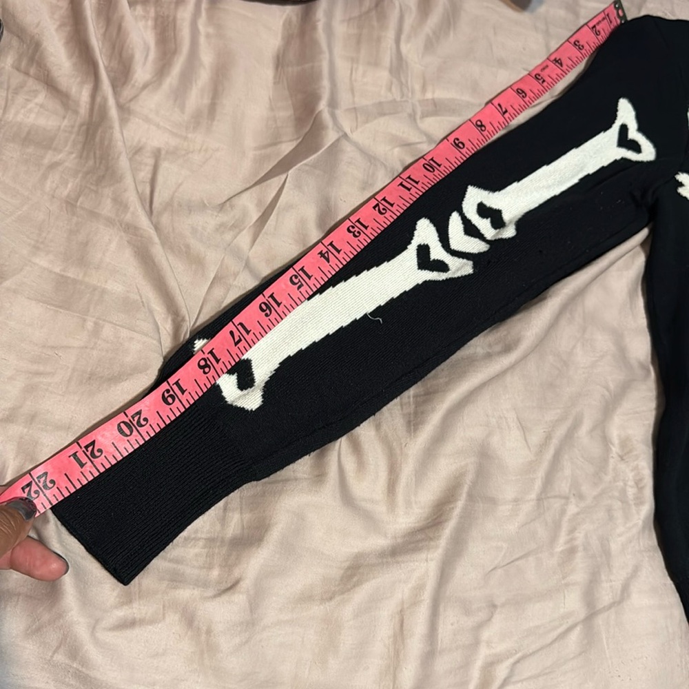 Black Cardigan with Unique Design - Picture 12 of 12